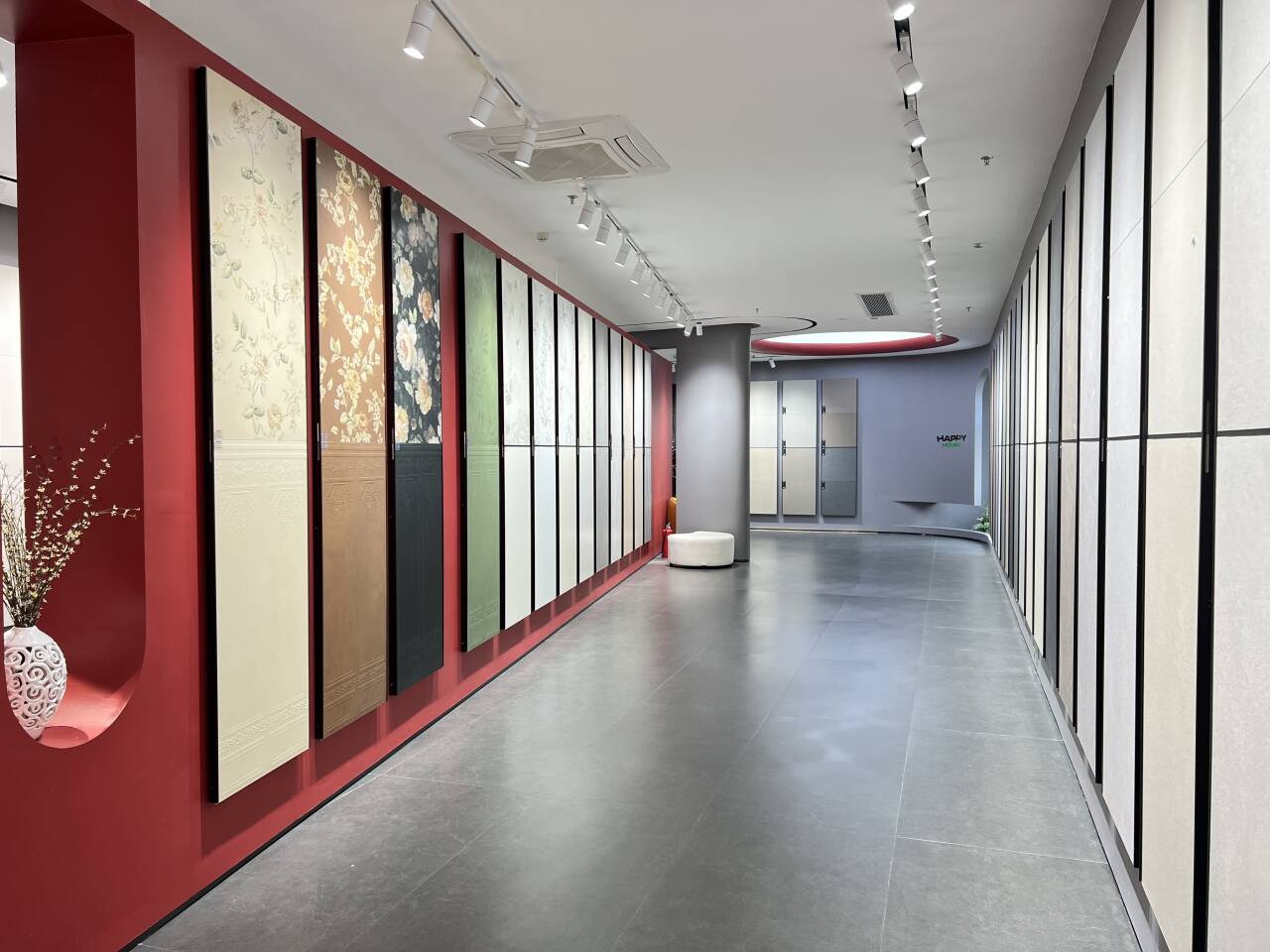 Cut Construction Costs with Foshan Building Materials Supermarket