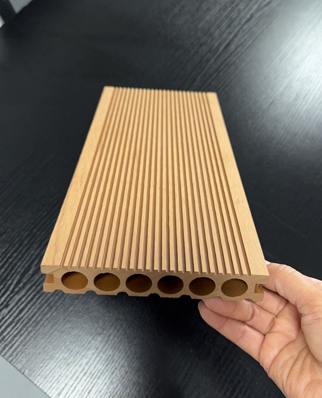 hollow WPC decking